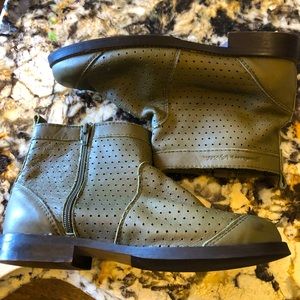Gudrun Sjoden olive green Perforated Leather Boots Size EU 41